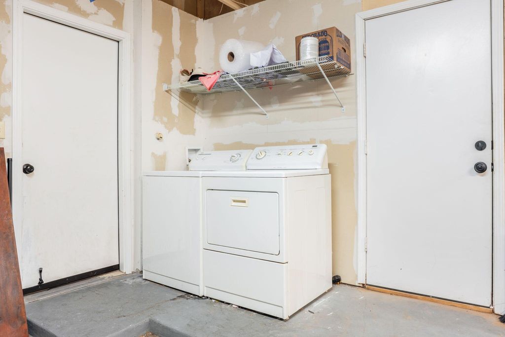 Image 26 of property listing at 1633 Twinberry Drive NE, Rio Rancho, NM 87144