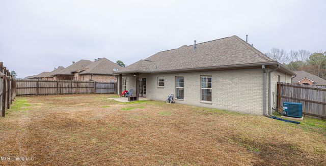 890 Willow Grande Circle, Brandon, MS 39047