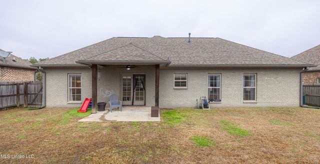 890 Willow Grande Circle, Brandon, MS 39047