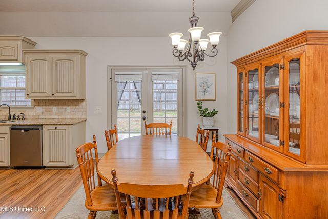 890 Willow Grande Circle, Brandon, MS 39047