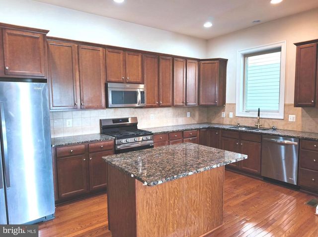 20792 EXCHANGE ST, Ashburn, VA 20147