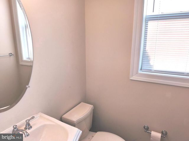 20792 EXCHANGE ST, Ashburn, VA 20147