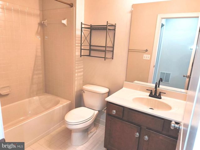 20792 EXCHANGE ST, Ashburn, VA 20147