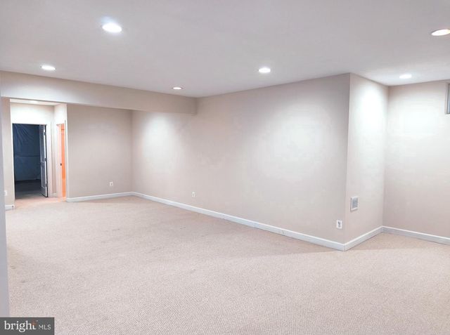 20792 EXCHANGE ST, Ashburn, VA 20147