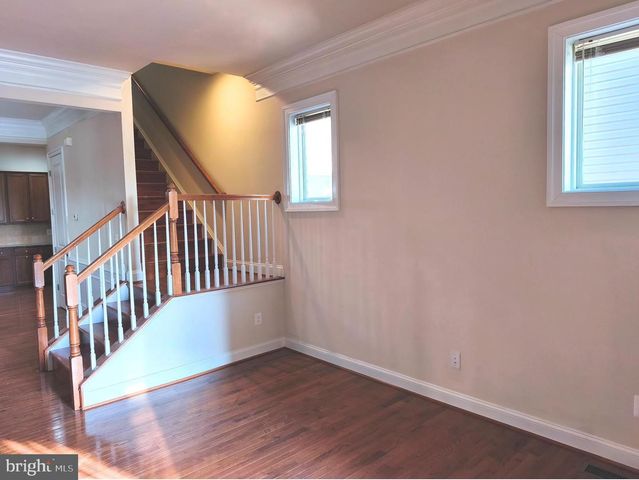 20792 EXCHANGE ST, Ashburn, VA 20147