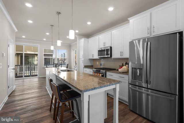 16154 BOWERY ST, Rockville, MD 20855