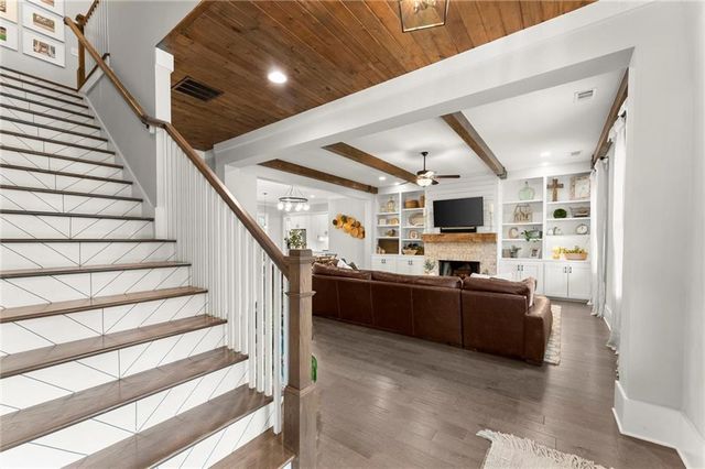 100 Gardenia Trail, Woodstock, GA 30188