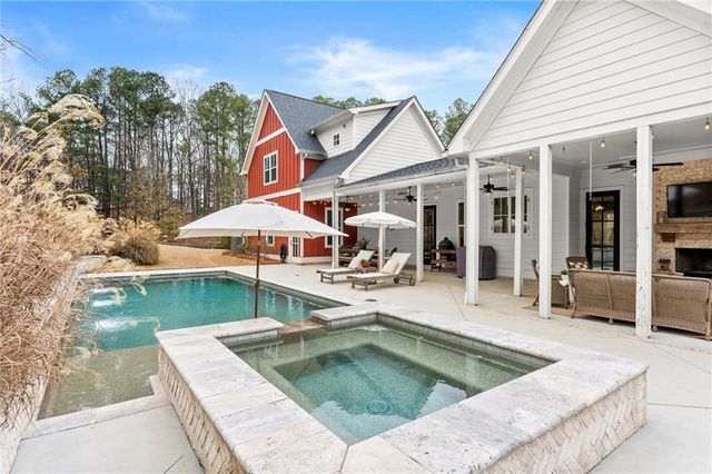 100 Gardenia Trail, Woodstock, GA 30188