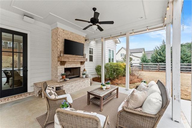 100 Gardenia Trail, Woodstock, GA 30188