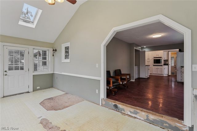 26626 Osborn Road, Bay Village, OH 44140