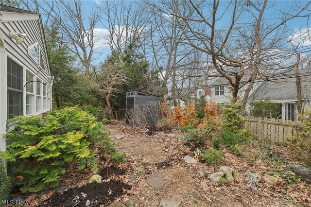 26626 Osborn Road, Bay Village, OH 44140