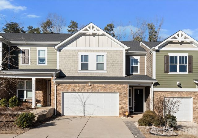 8134 Merryvale Lane, Charlotte, NC 28214