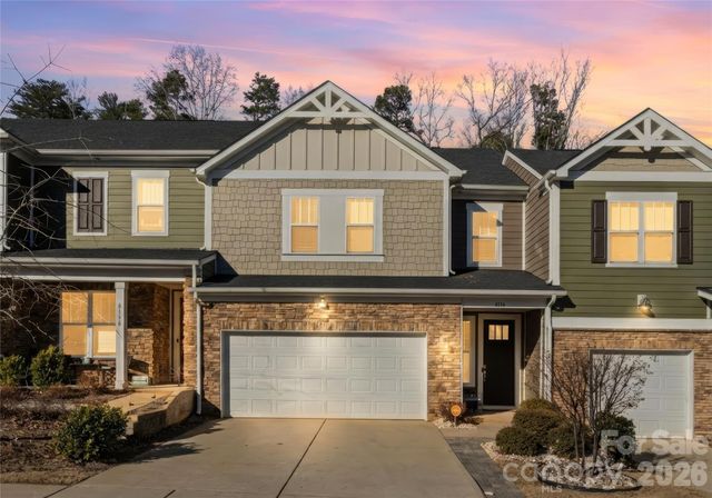 8134 Merryvale Lane, Charlotte, NC 28214