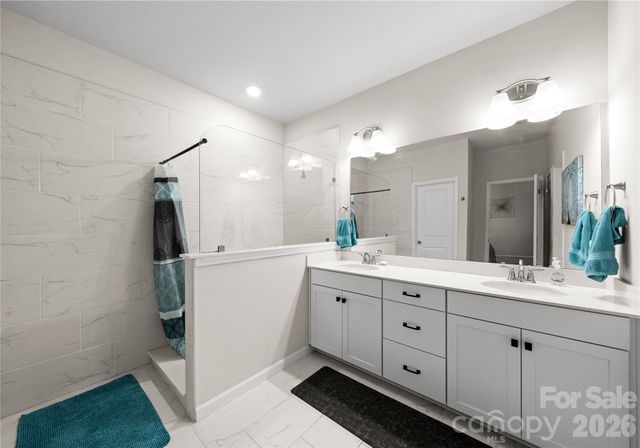 8134 Merryvale Lane, Charlotte, NC 28214