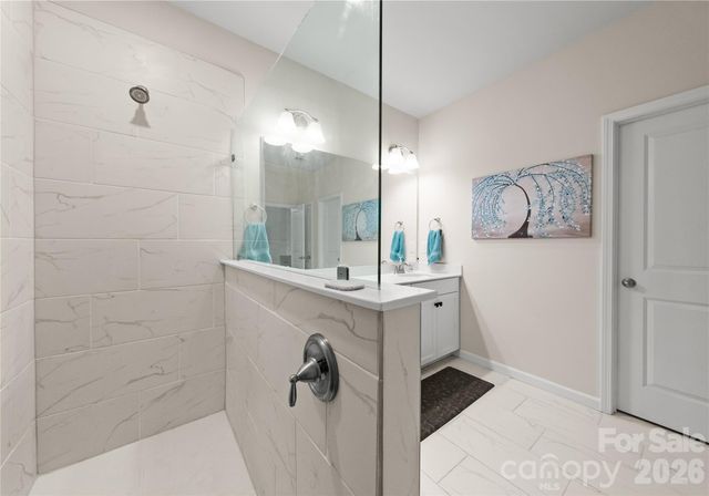 8134 Merryvale Lane, Charlotte, NC 28214