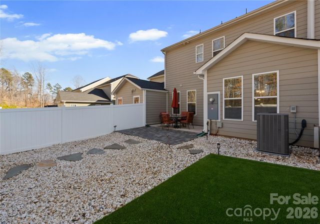 8134 Merryvale Lane, Charlotte, NC 28214