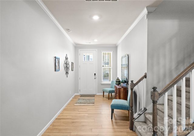 8134 Merryvale Lane, Charlotte, NC 28214