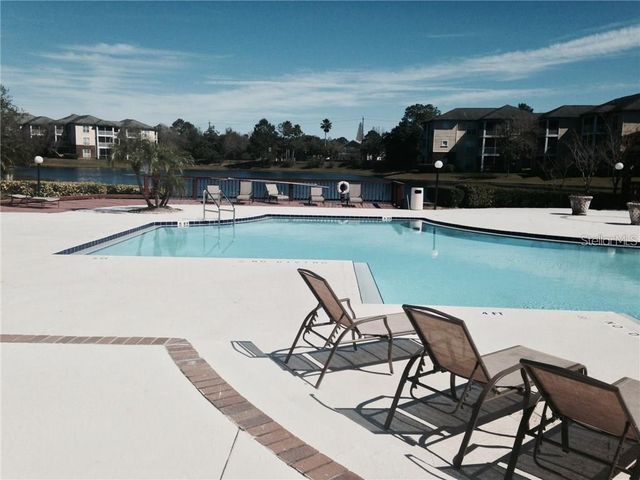 10028 STRAFFORD OAK COURT 722, Tampa, FL 33624