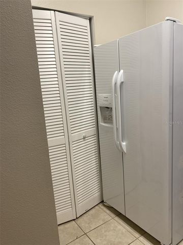 10028 STRAFFORD OAK COURT 722, Tampa, FL 33624