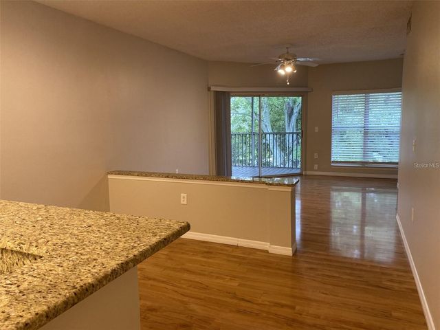 10028 STRAFFORD OAK COURT 722, Tampa, FL 33624