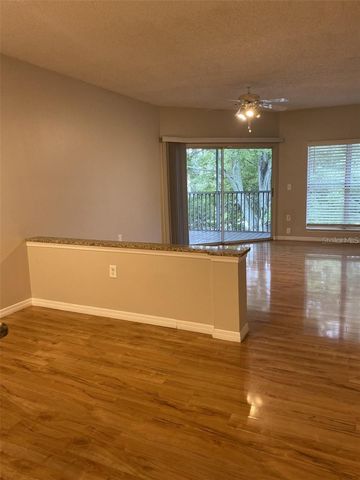 10028 STRAFFORD OAK COURT 722, Tampa, FL 33624