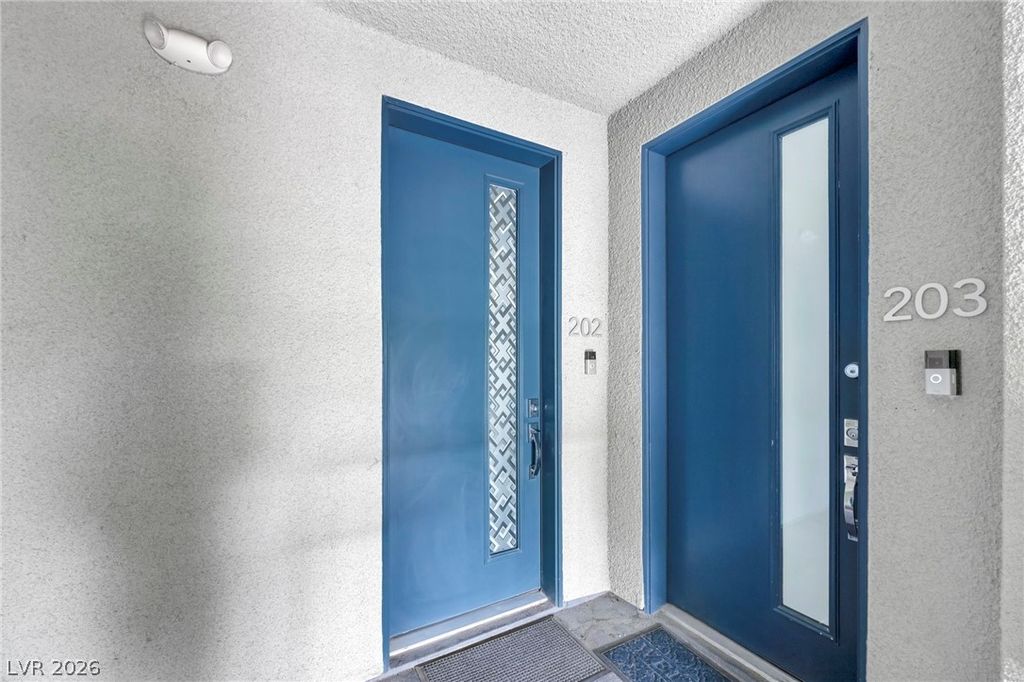 11238 Essence Point Avenue 202, Las Vegas, NV 89135 — photo 4