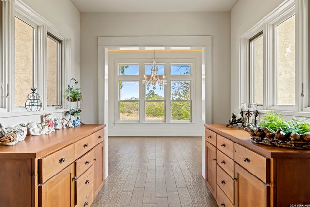 957 Cedar Hills, Fredericksburg, TX 78624