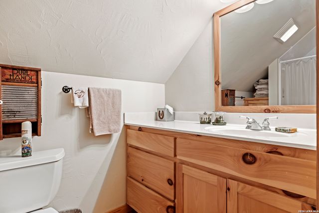 957 Cedar Hills, Fredericksburg, TX 78624