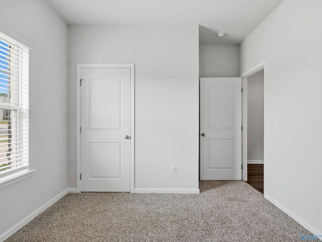 123 Settlement Drive, Huntsville, AL 35810