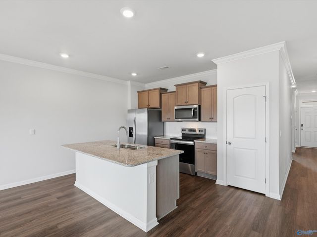 123 Settlement Drive, Huntsville, AL 35810