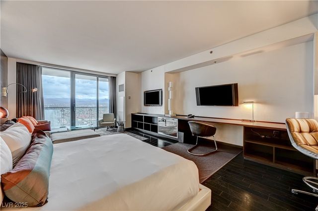 4381 West Flamingo Road 5207, Las Vegas, NV 89103