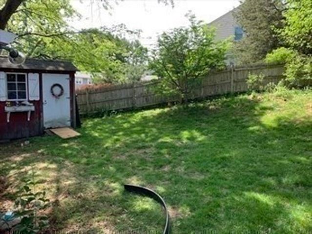 5 Eliot Rd, Needham, MA 02494