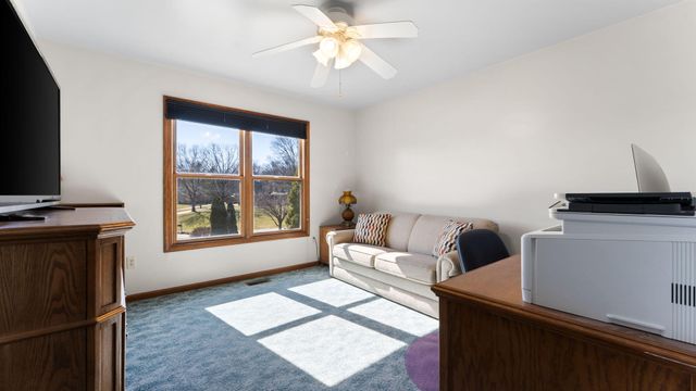 9109 Pine Hill Court, Saline, MI 48176