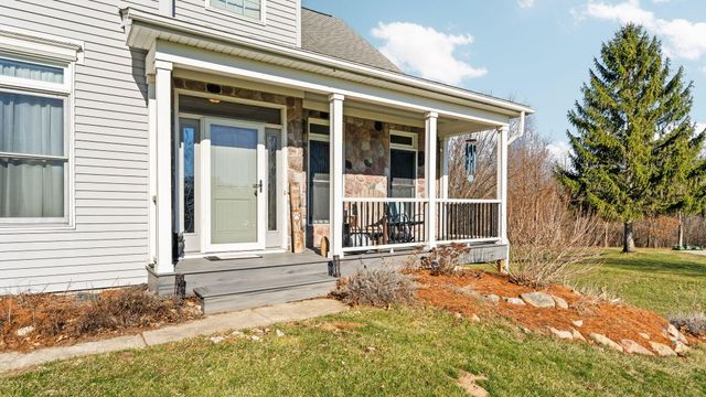 9109 Pine Hill Court, Saline, MI 48176