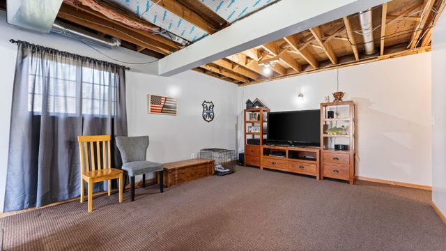 9109 Pine Hill Court, Saline, MI 48176