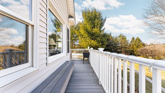 9109 Pine Hill Court, Saline, MI 48176