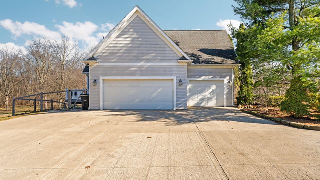 9109 Pine Hill Court, Saline, MI 48176