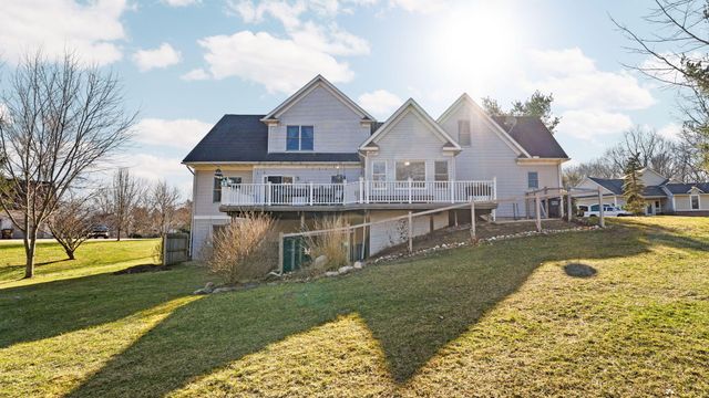 9109 Pine Hill Court, Saline, MI 48176