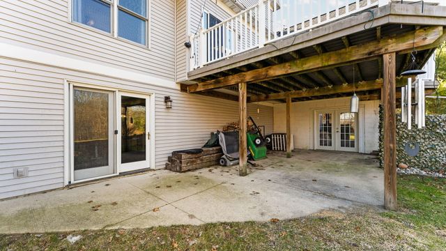 9109 Pine Hill Court, Saline, MI 48176