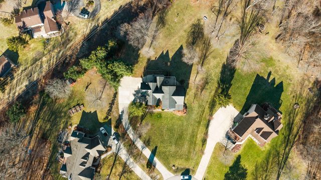9109 Pine Hill Court, Saline, MI 48176
