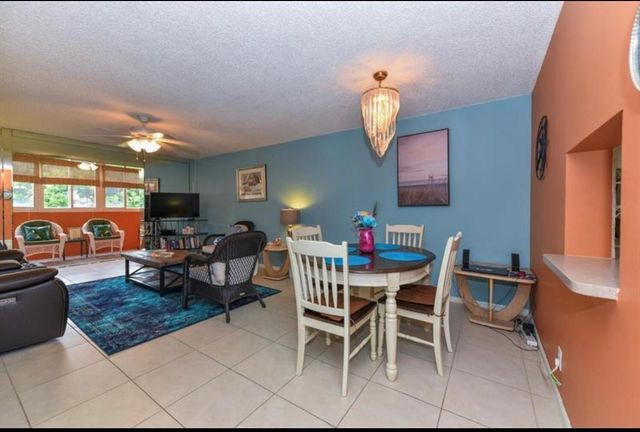 2615 NE 3rd Court 217, Boynton Beach, FL 33435