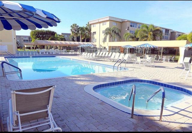 2615 NE 3rd Court 217, Boynton Beach, FL 33435