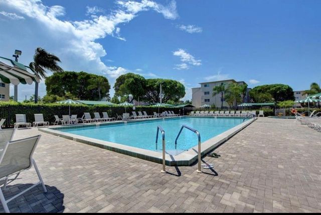 2615 NE 3rd Court 217, Boynton Beach, FL 33435