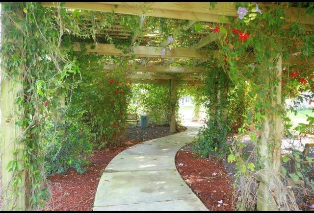 2615 NE 3rd Court 217, Boynton Beach, FL 33435