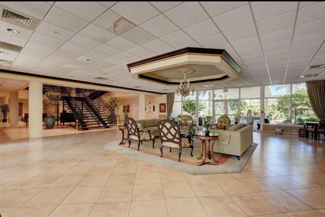 2615 NE 3rd Court 217, Boynton Beach, FL 33435