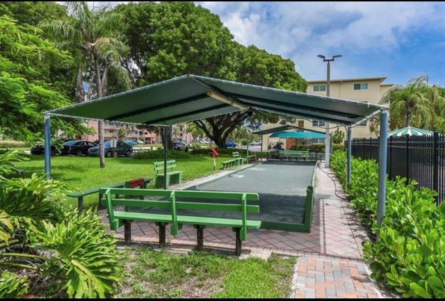 2615 NE 3rd Court 217, Boynton Beach, FL 33435