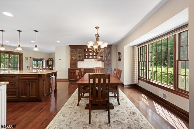 74 Grayrock Rd, Clinton Twp., NJ 08809