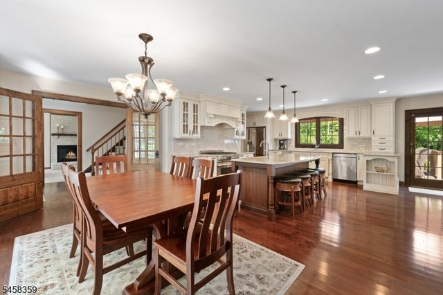 74 Grayrock Rd, Clinton Twp., NJ 08809