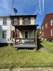 929 Vankirk St 1, Clairton, PA 15025