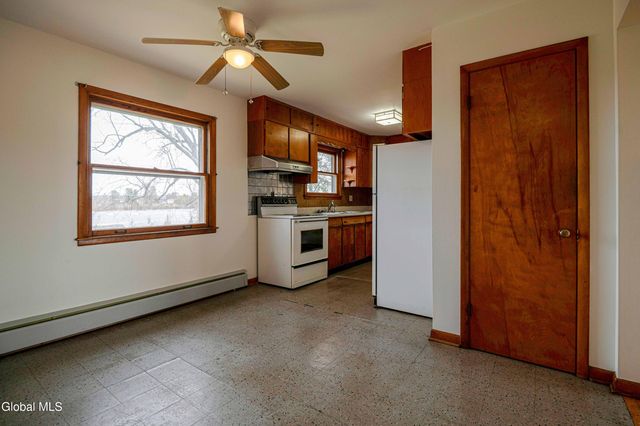 211 Stottville Road, Claverack, NY 12534